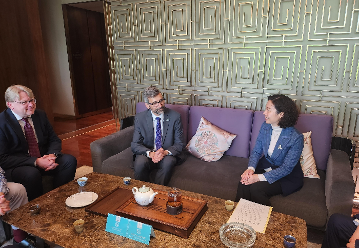 1682656073545059603.png 2323.png