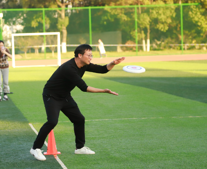 1637914537513017925.png 8.png