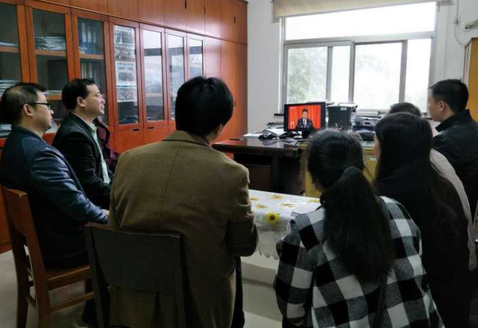 1508299473752041311.png 会计学院.png