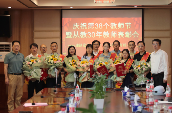 1662711916224077870.png 3333.png