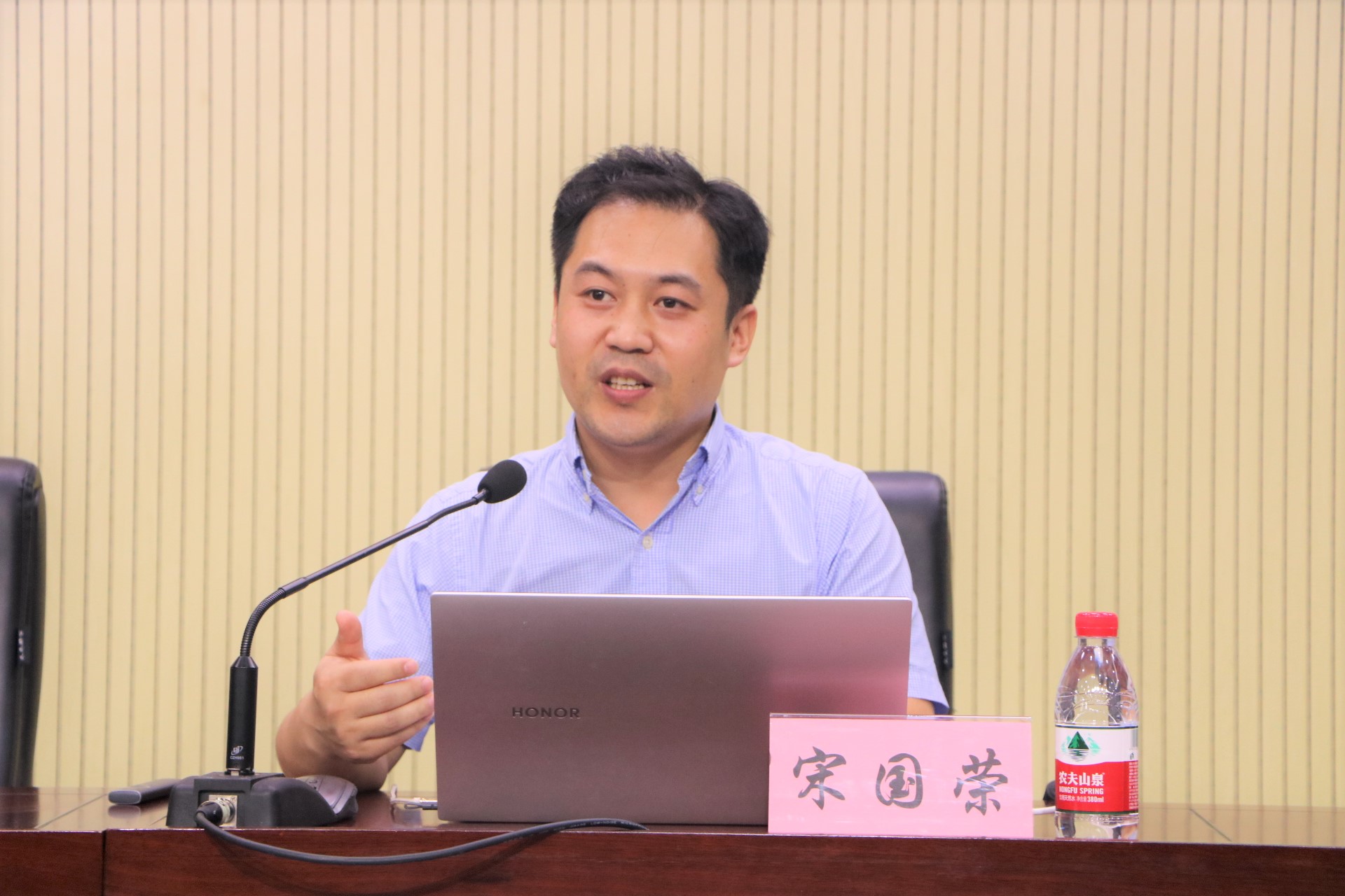 1623116414939013698.jpg 1623116414939013698.jpg