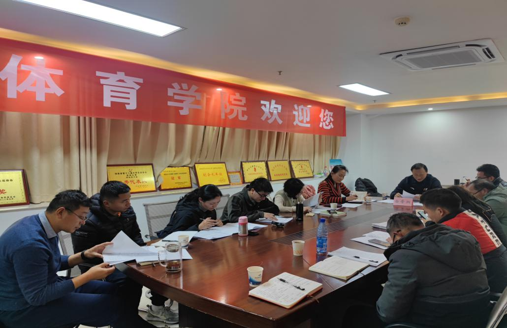 1677493573519038485.png 白晋湘讲座图片1.png