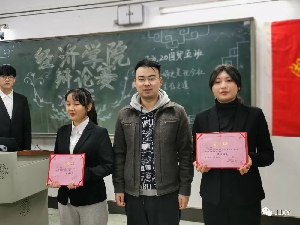 1607673840109092229.jpg 1607673840109092229.jpg