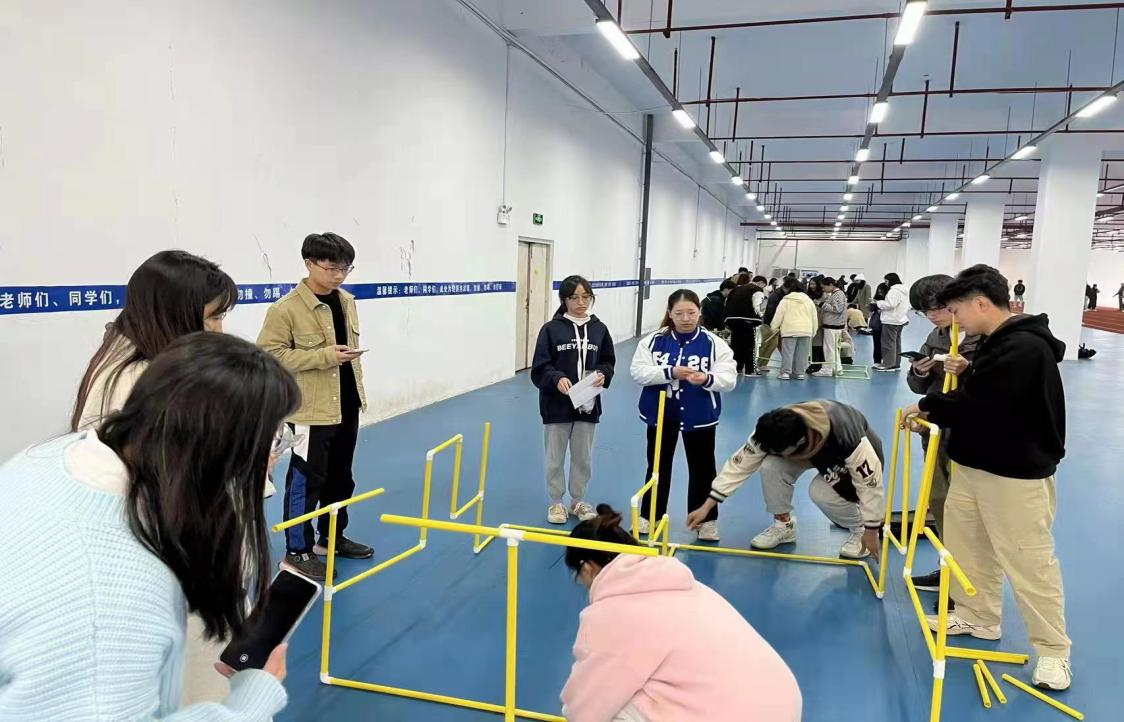 1669627206457037360.png 团总支图片1.png