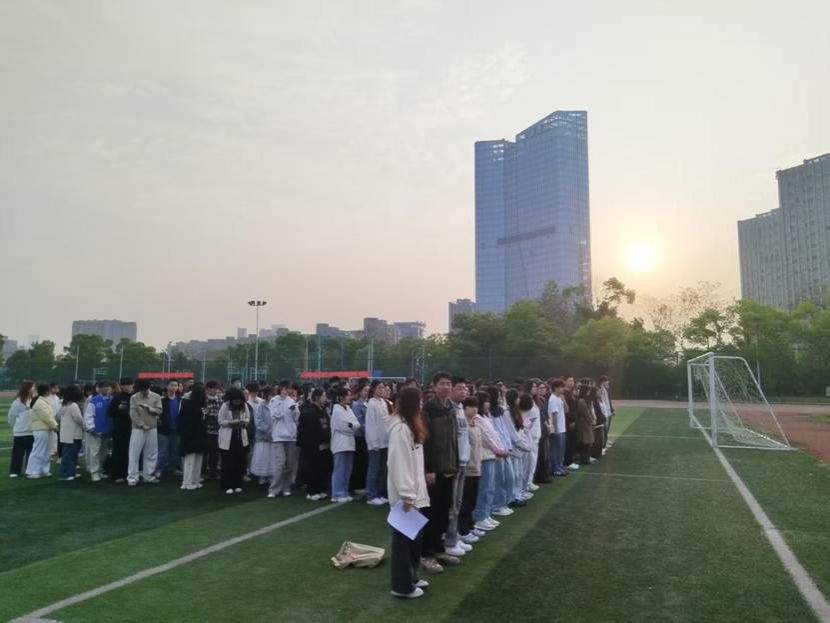 0cedc2b5545b08a180c953bb7e4adf2d_ 0cedc2b5545b08a180c953bb7e4adf2d_