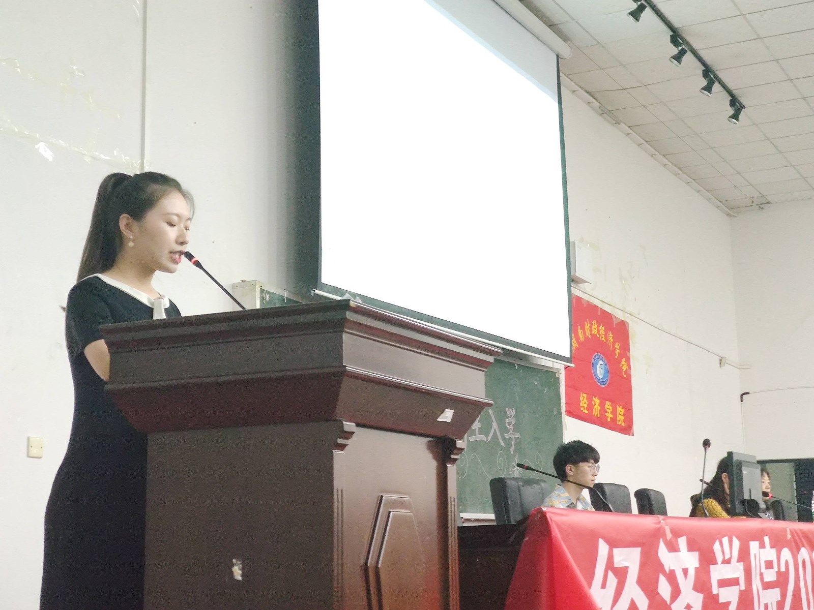 1600669591873047740.jpg 1600669591873047740.jpg