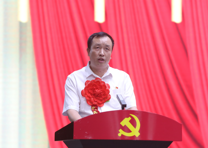 1688127702922072790.png 陈风光.png