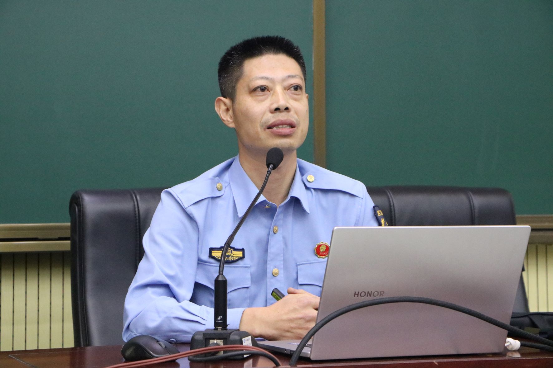 1638514783246065927.jpg 1638514783246065927.jpg