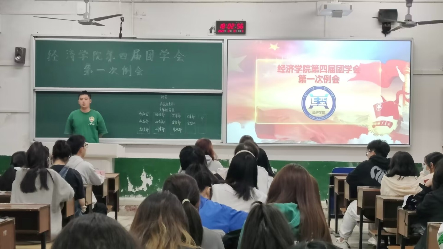 1666516762957052305.jpg 1666516762957052305.jpg