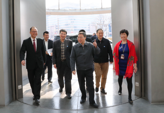 1552356998510079910.png 参观.png