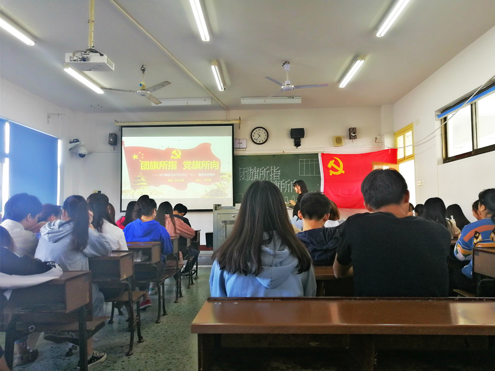 1543452290358097017.jpg 1543452290358097017.jpg