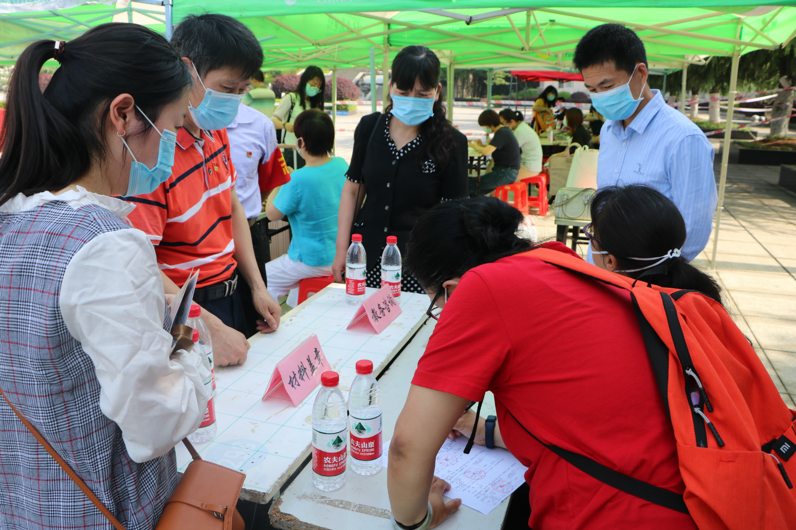 1589877960510029797.jpg 1589877960510029797.jpg