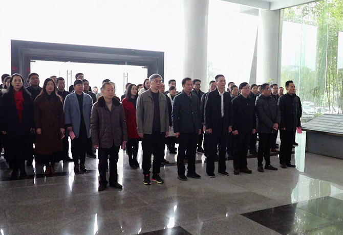 1577348842849018295.jpg 暴风截图20191226198904082.jpg