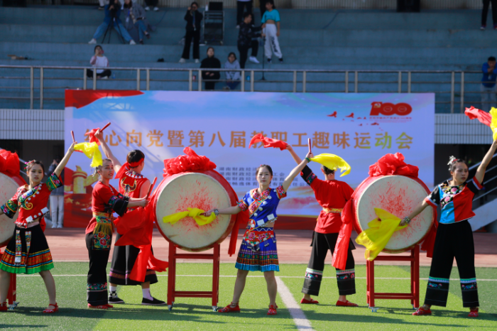 1637914433625063712.png 1.png