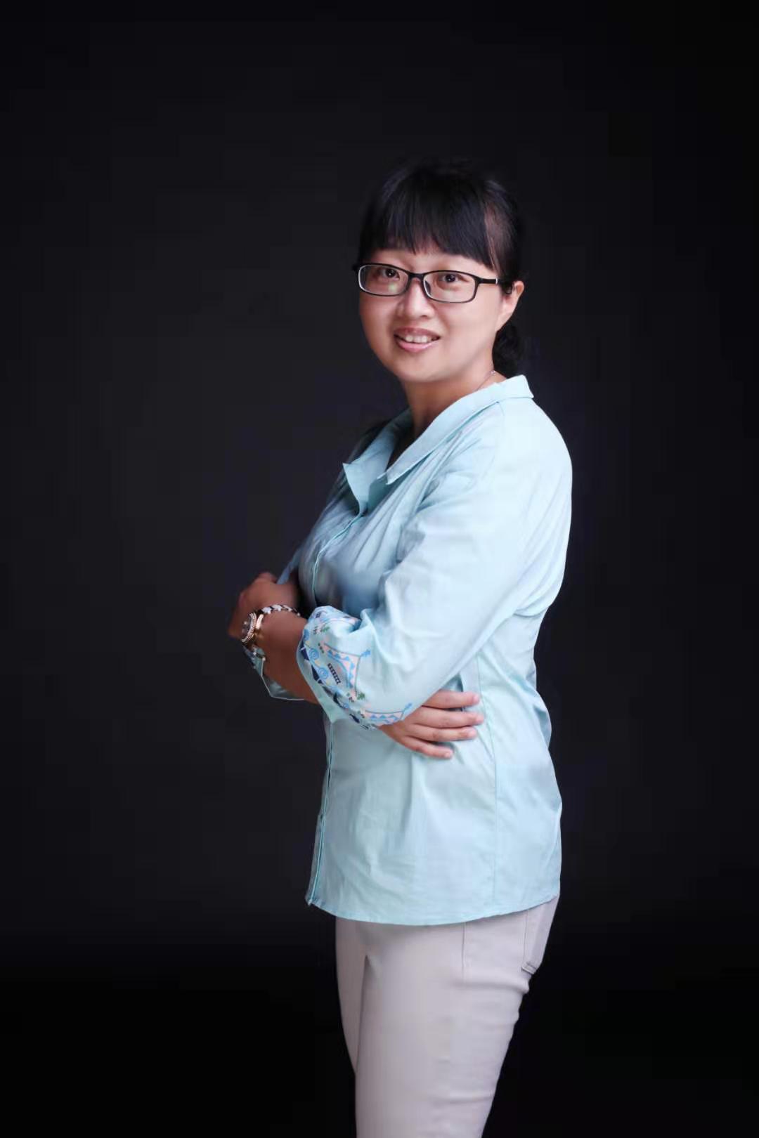 2017-2019年度“十佳教师”(冷琳)