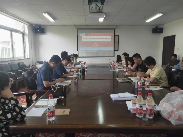 1683274951435061082.jpg 党课活动现场照片.jpg