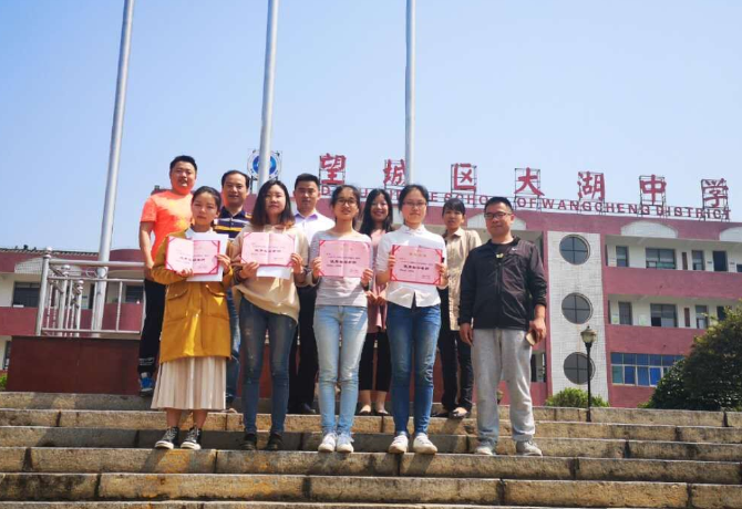 1558319965225039325.png 333.png