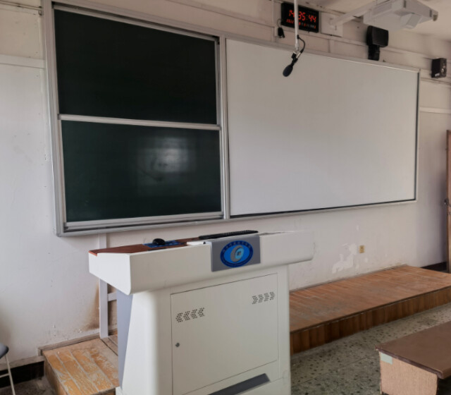 以学生为中心,竭力改善教学条件——beat365中文在线官网多媒体教室完成整体更新迭代