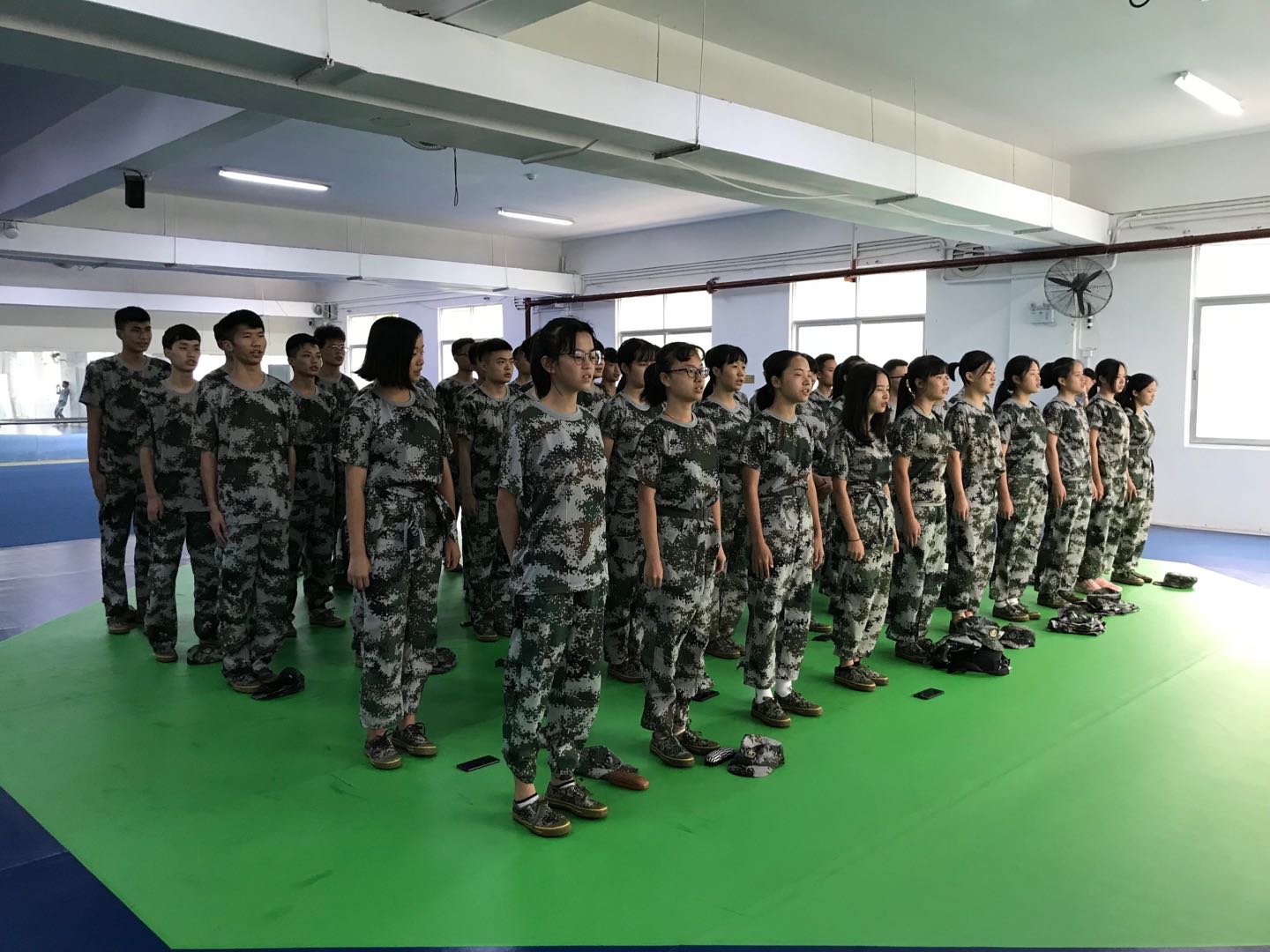 1536547968167057272.jpg 1536547968167057272.jpg