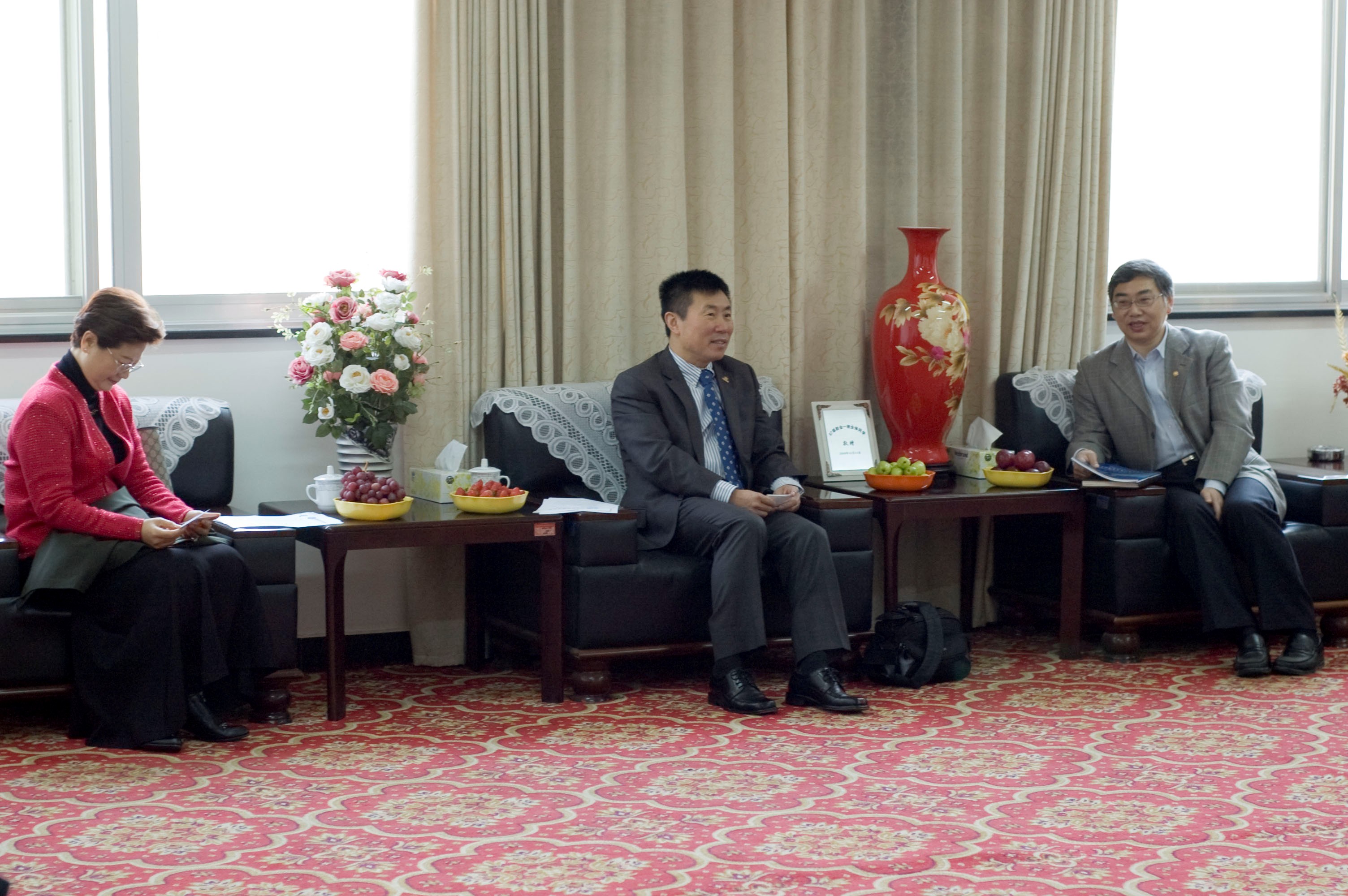 1511417121903053587.jpg 1367548692810.jpg