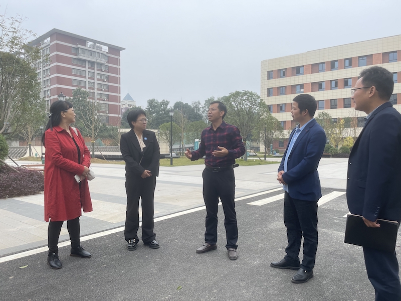 1697446772684053876.jpg 1697446772684053876.jpg