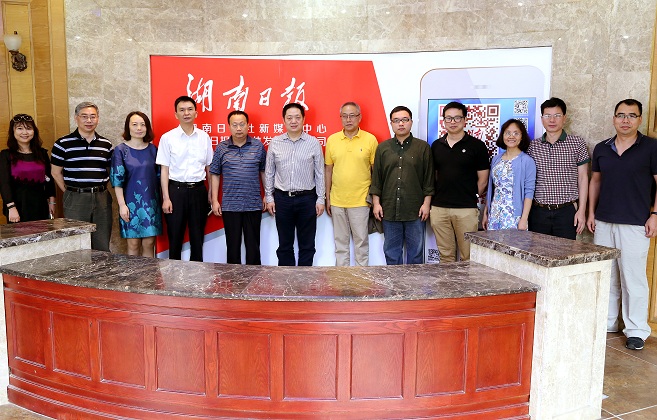 1497581815731017025.jpg 34.jpg