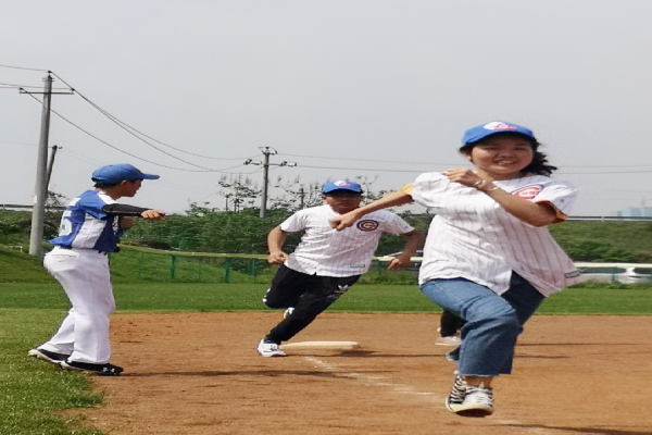 1556268011308011625.png 9.png