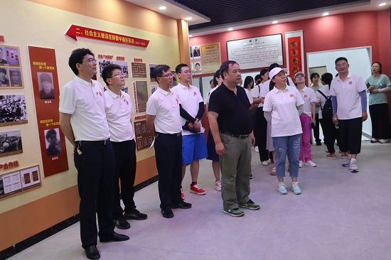 1657811366672065369.jpg 活动现场.jpg