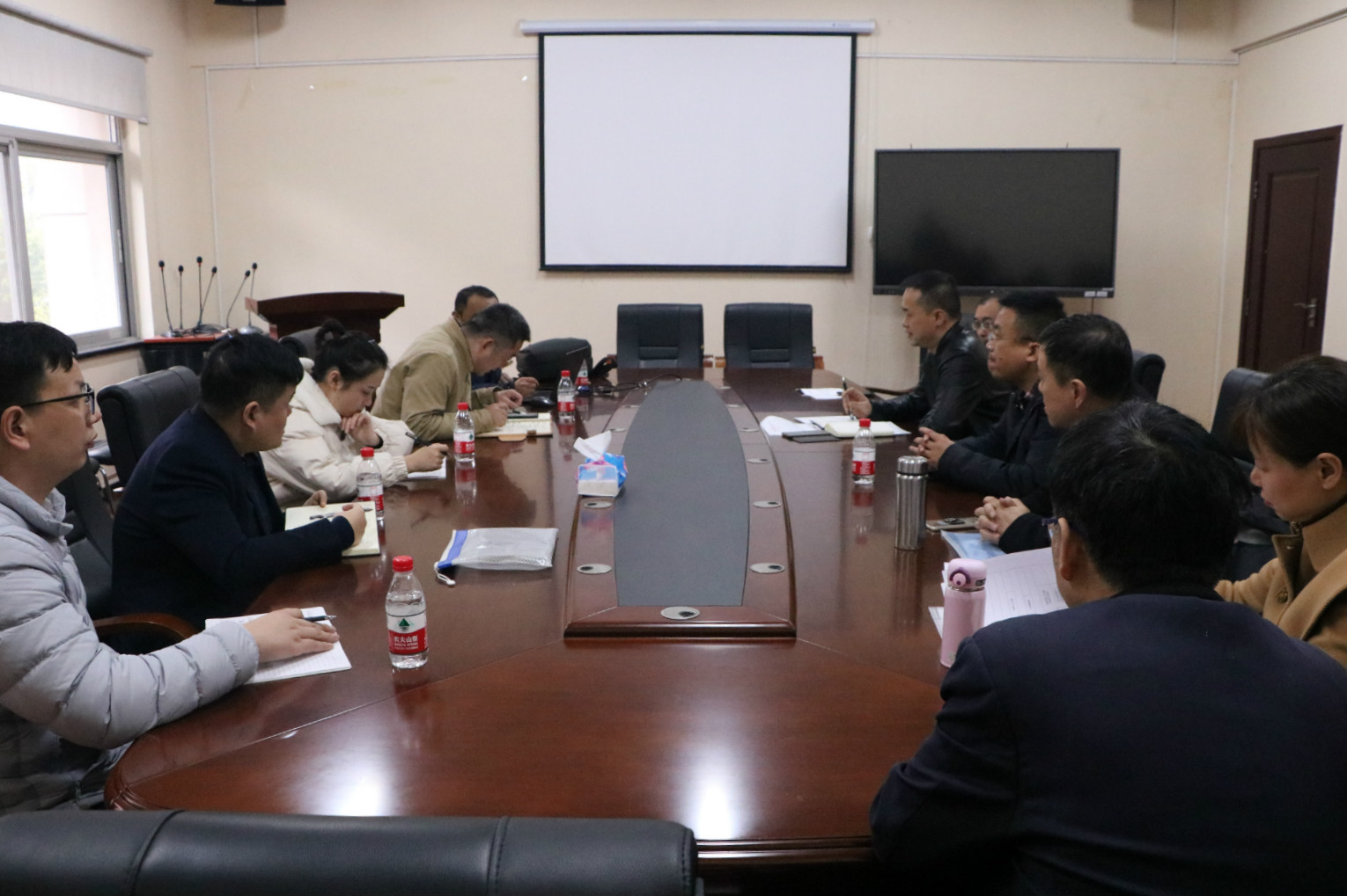 会计学院召开实验室建设项目推进会