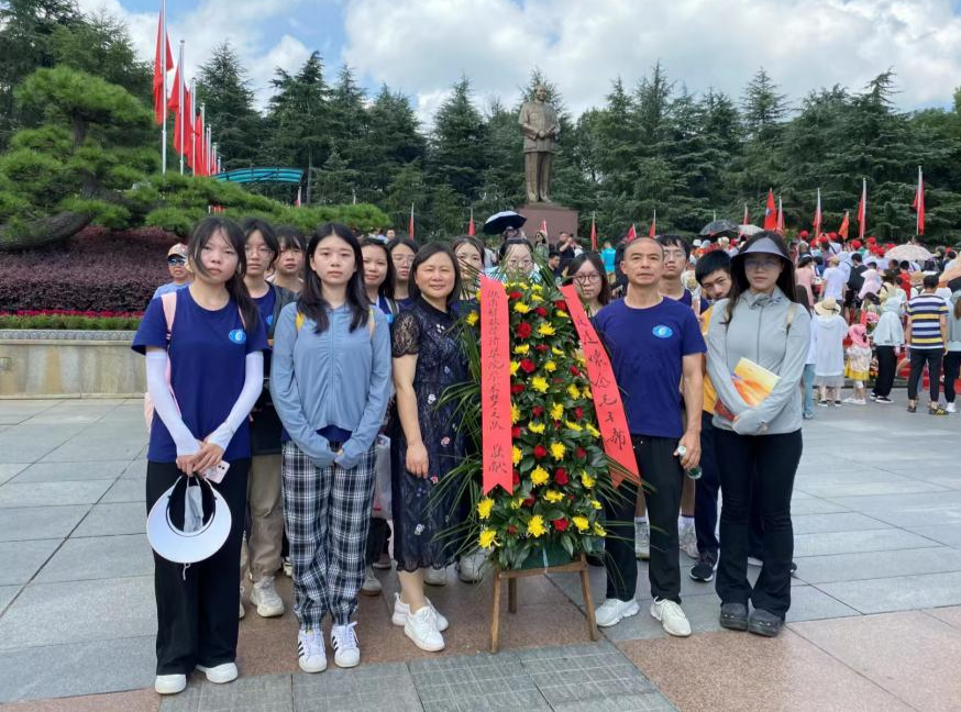 beat365中文在线官网乡村振兴实践团来韶开展暑期“三下乡”实地调研