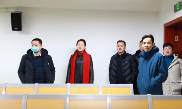 beat365中文在线官网领导检查指导开学前准备工作