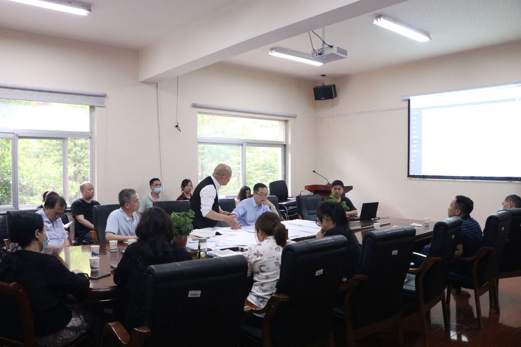 1653535929121099872.jpg 1653535929121099872.jpg